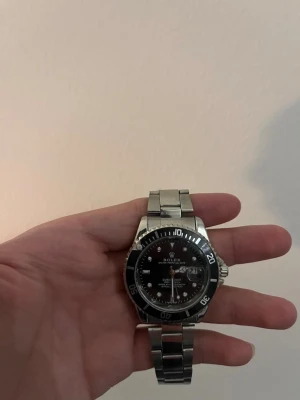 Rolle klocka  - Helt ny och oandvänd Rolle submariner