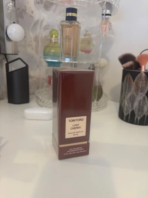 Tom Ford Lost Cherry 50 ml - Säljer min parfymkollektion💕