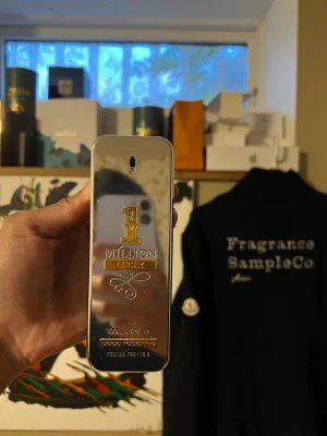 1 Million Lucky EDT - Hej, säljer nu en discountinued 1 million lucky EDT som är i storlek 100ml samt bara är testad, detta är en TESTER
