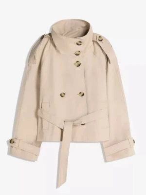 Bershka trenchcoat  - Inga defekter, används ett par gånger