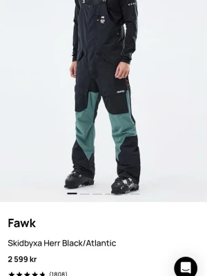Montec Fawk skidbyxor - Montec Fawk skidbyxor – nyskick, vadderade, Black Atlantic  Säljer mina Montec Fawk skidbyxor i färgen Black Atlantic. De är i nyskick, sparsamt använda och helt utan slitage.  • Vadderade för extra värme • Vattentäta och bra andningsförmåga • Grym passform och kvalitet   Nypris 2599 kr. Mitt pris: 2100 kr  Finns i Knivsta men kan mötas upp i Stockholm, t‑centralen, om det underlättar. Obs vardagar  Kan även skickas.