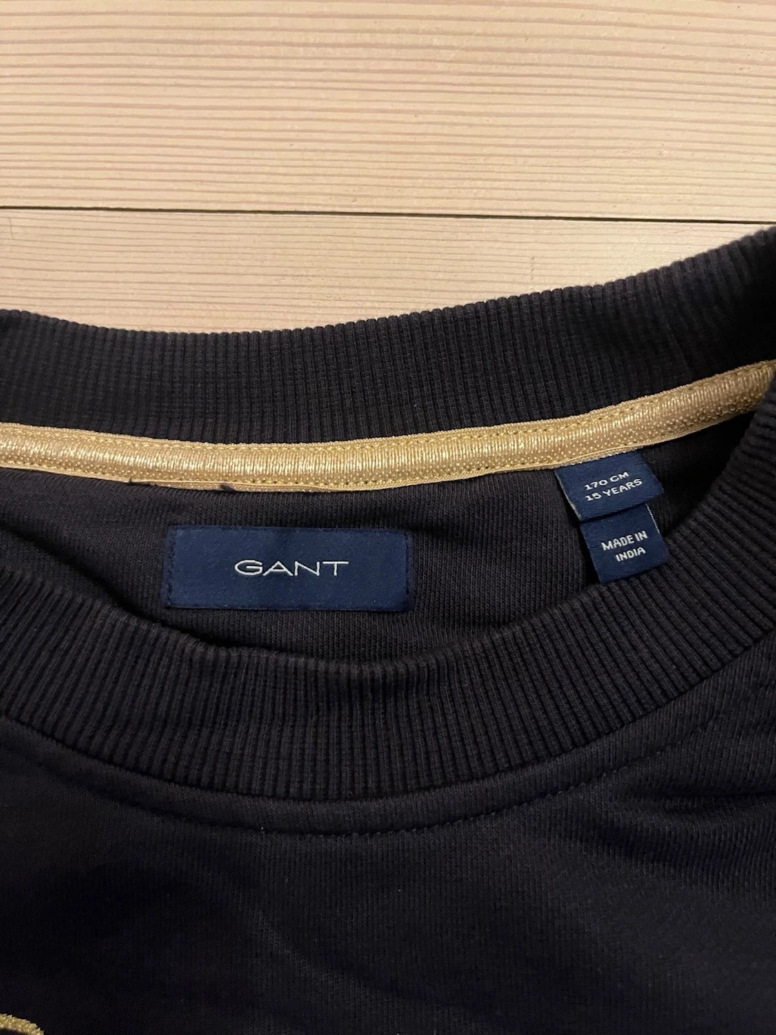 Marinblå sweatshirt från Gant - 2
