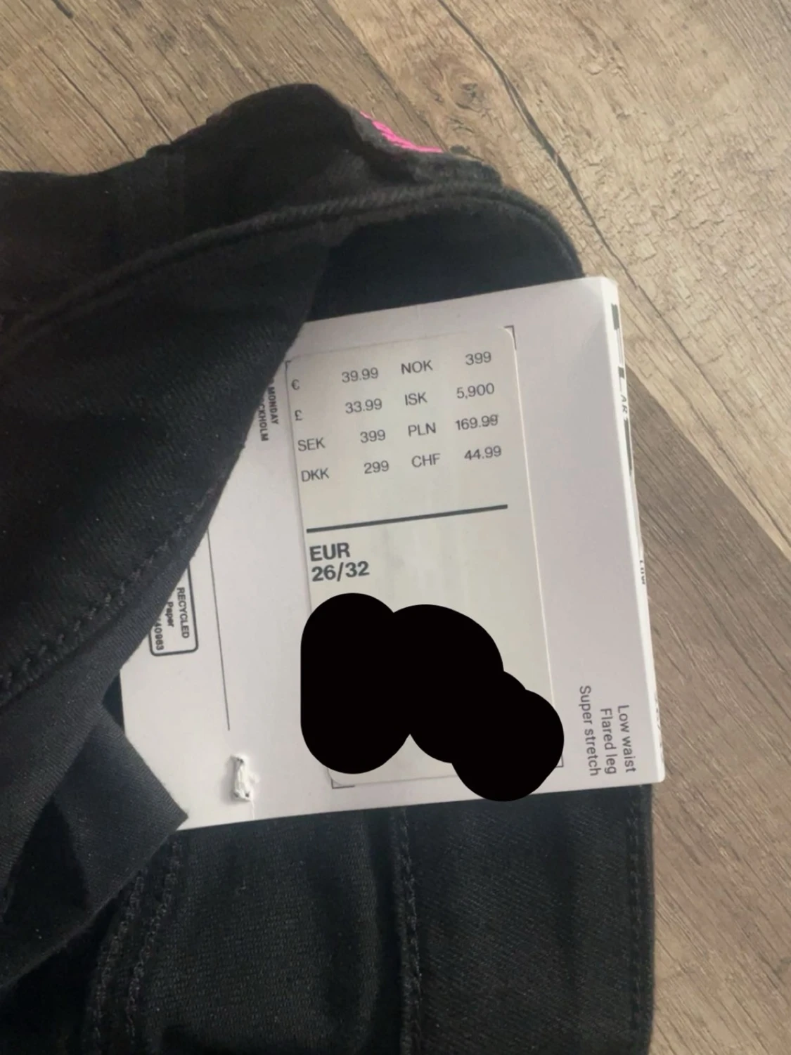 Svarta bootcut jeans  - 2