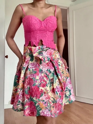 Rosa crop top från H&M - Very pretty top