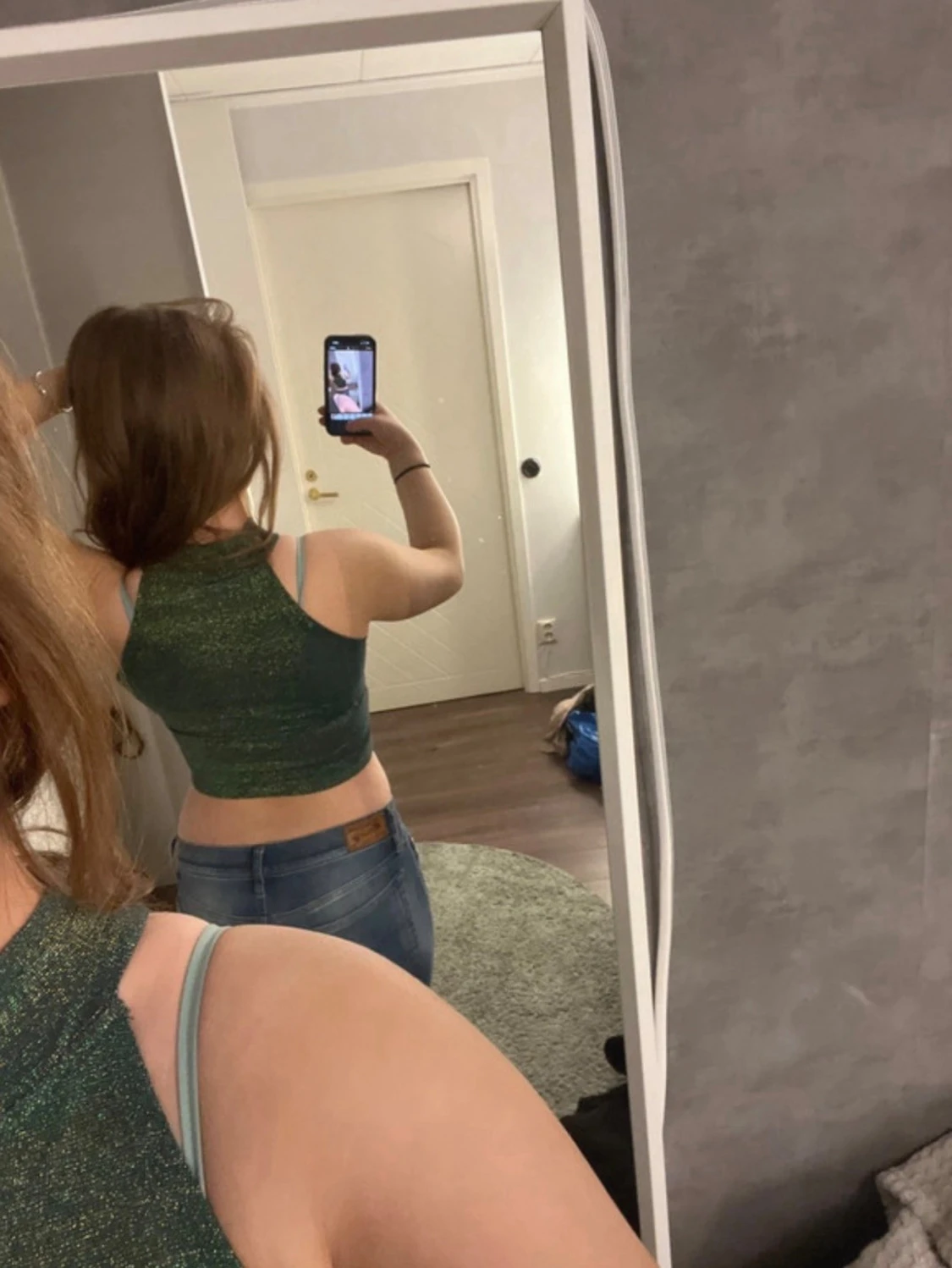 Grön glittrig croppad linnetopp - 1