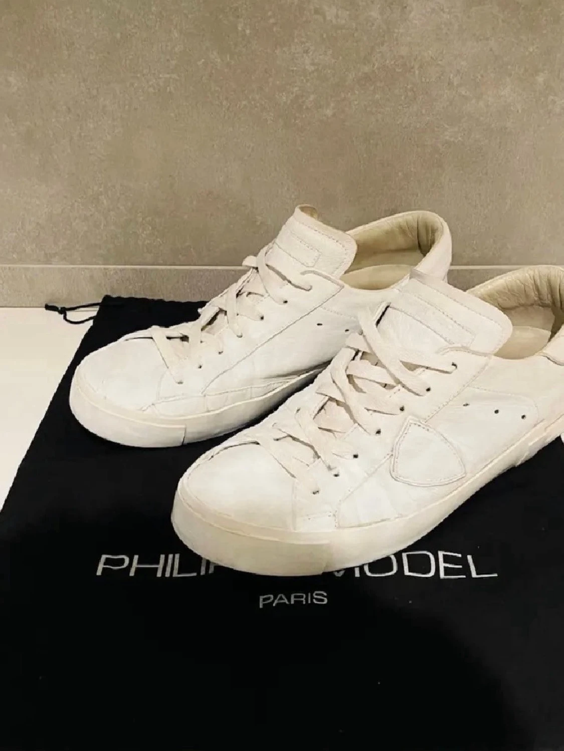 Vita Philippe models BOX FINNS - 1