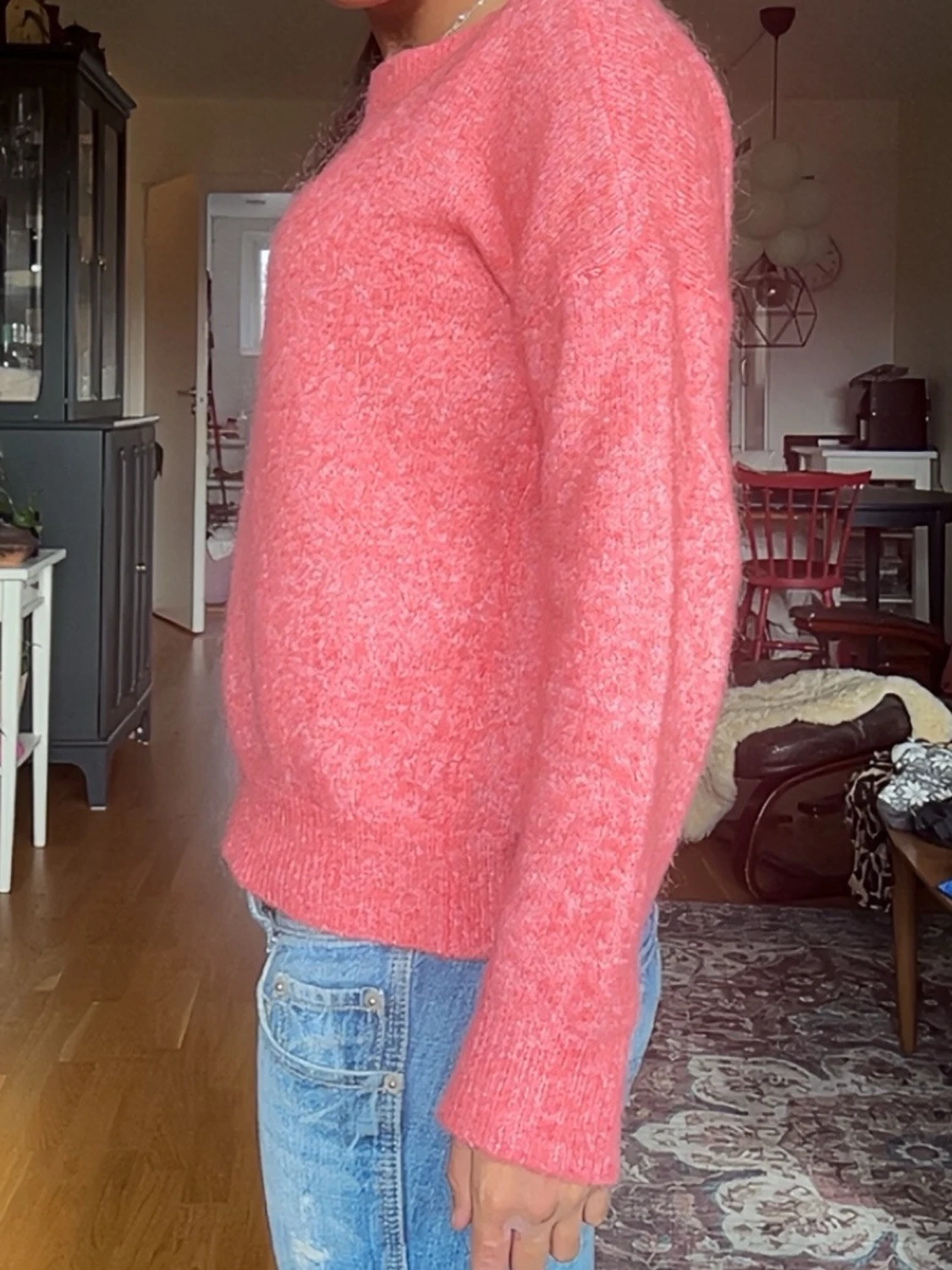 Korall stickad tröja med rund hals - 1