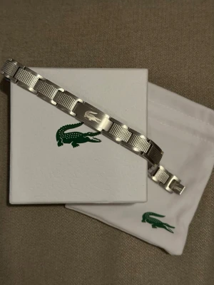 Stainless steel bracelet - Very luxury stainless steel bracelet, it comes with box.      Let me know if you got any questions!