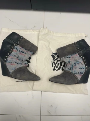 Isabel marant boots - Så snygga men är tyvärr försmå för mig :( storlek 38
