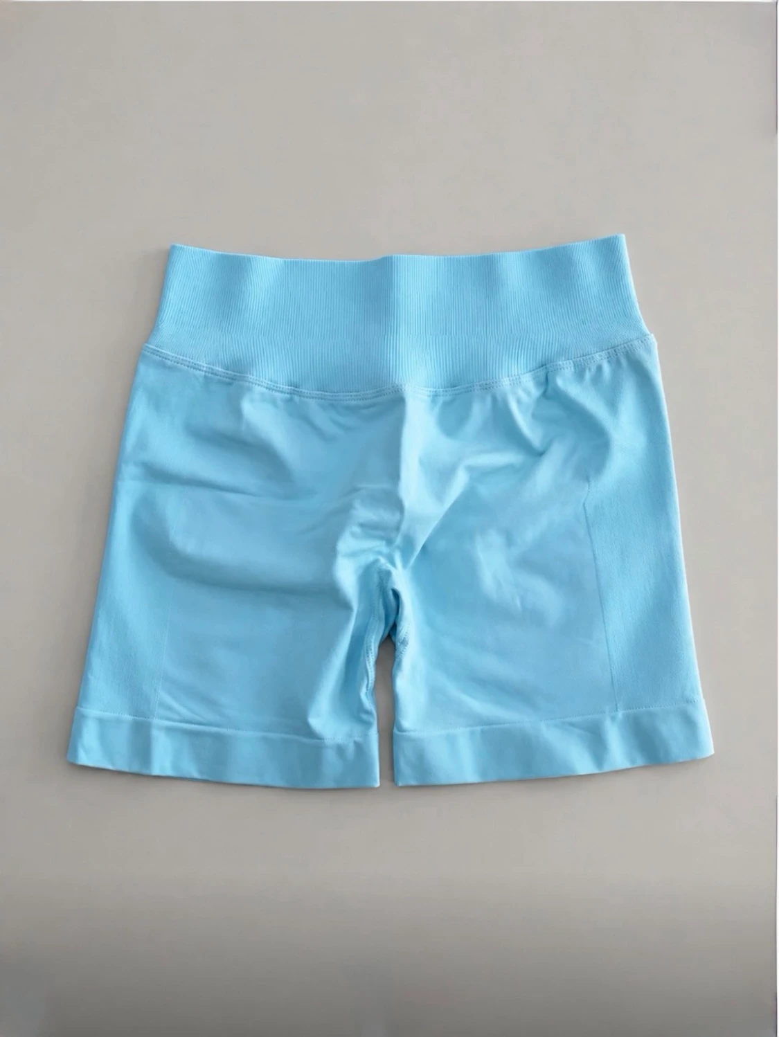Ljusblå tränings shorts