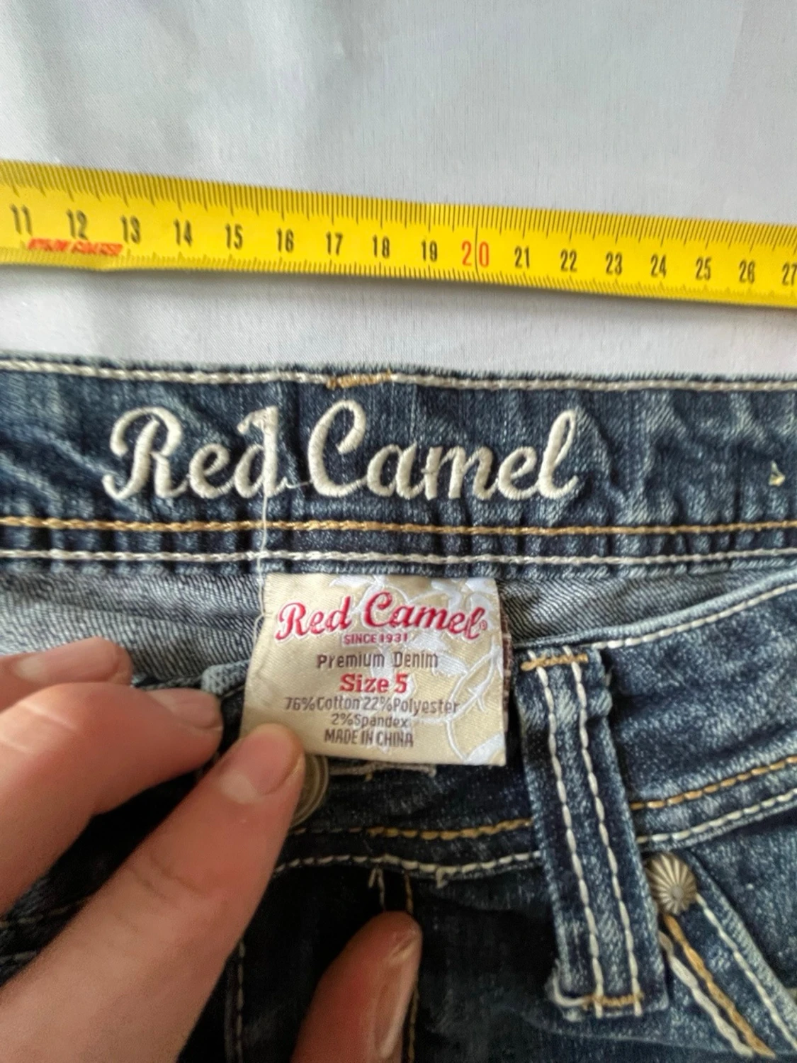 Blå jeansshorts med broderade fickor w27 - 2