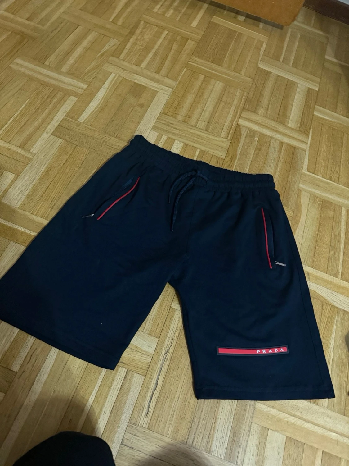 Prada Shorts - Storlek M