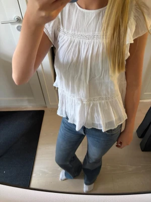Gina Tricot blus  - Storlek 146