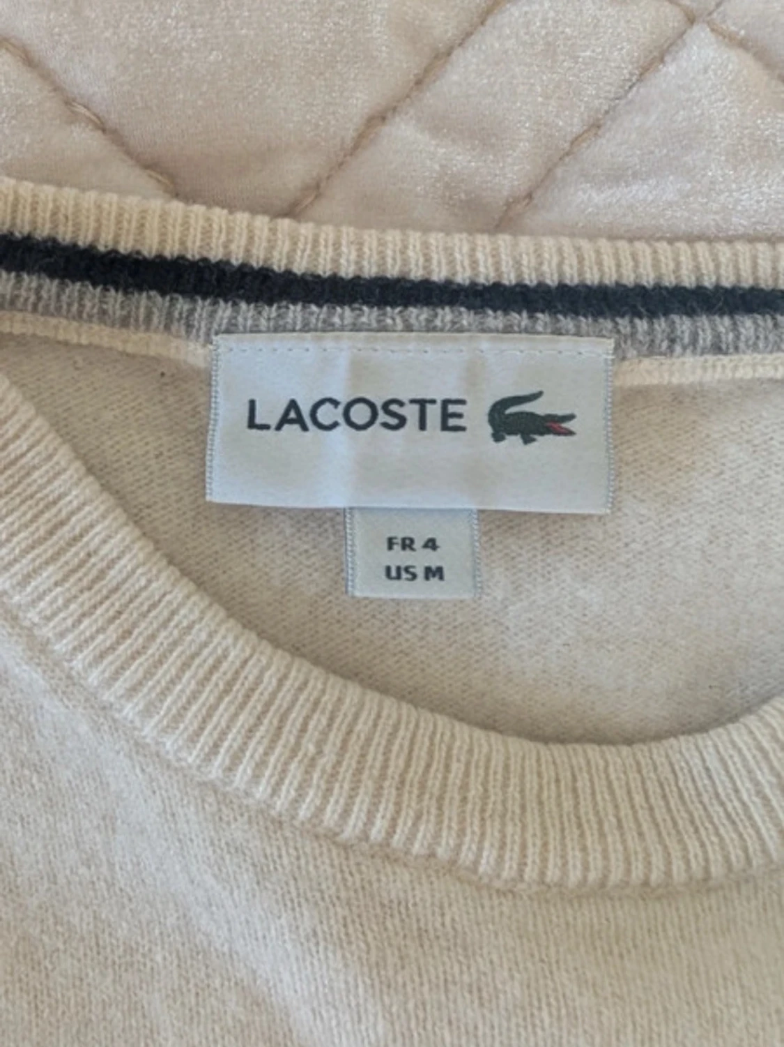 Beige stickad tröja från Lacoste - 1