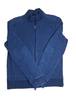 BOSS Mörkblå zip hoodie  - En stilren mörkblå hoodie med dragkedja framtill och hög krage. Hoodien har långa ärmar, ribbade muddar och två fickor på sidorna. Tillverkad i mjukt bomullsmaterial för en bekväm känsla. Perfekt för en avslappnad look.