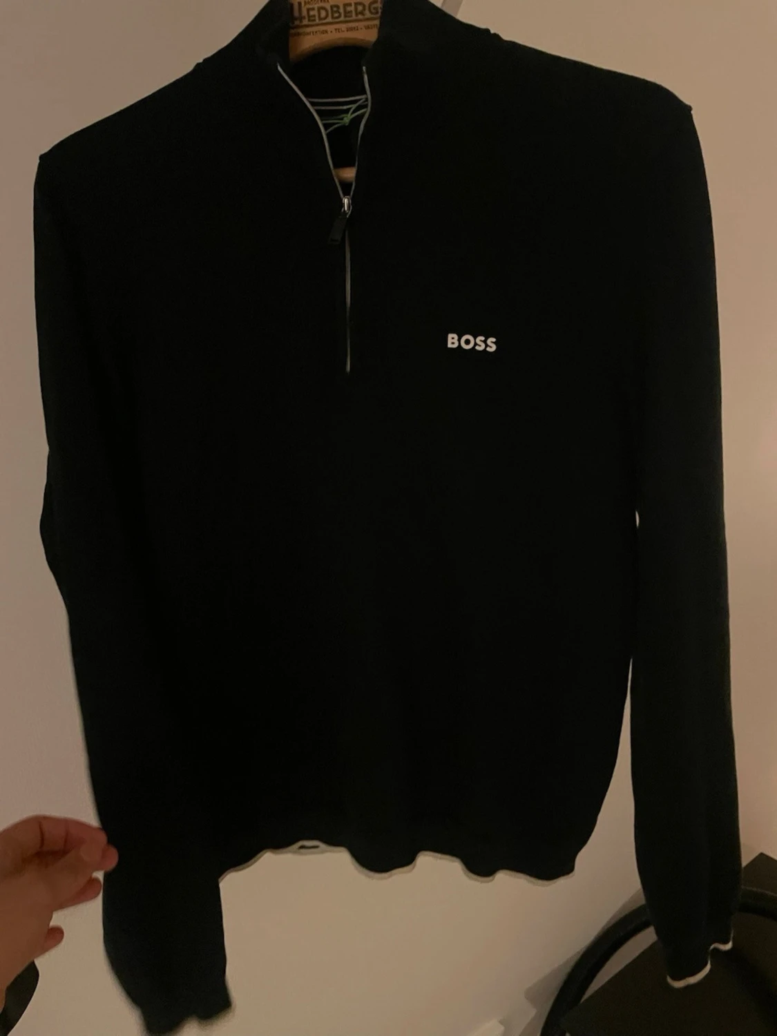 Svart halvzip tröja från BOSS - 1