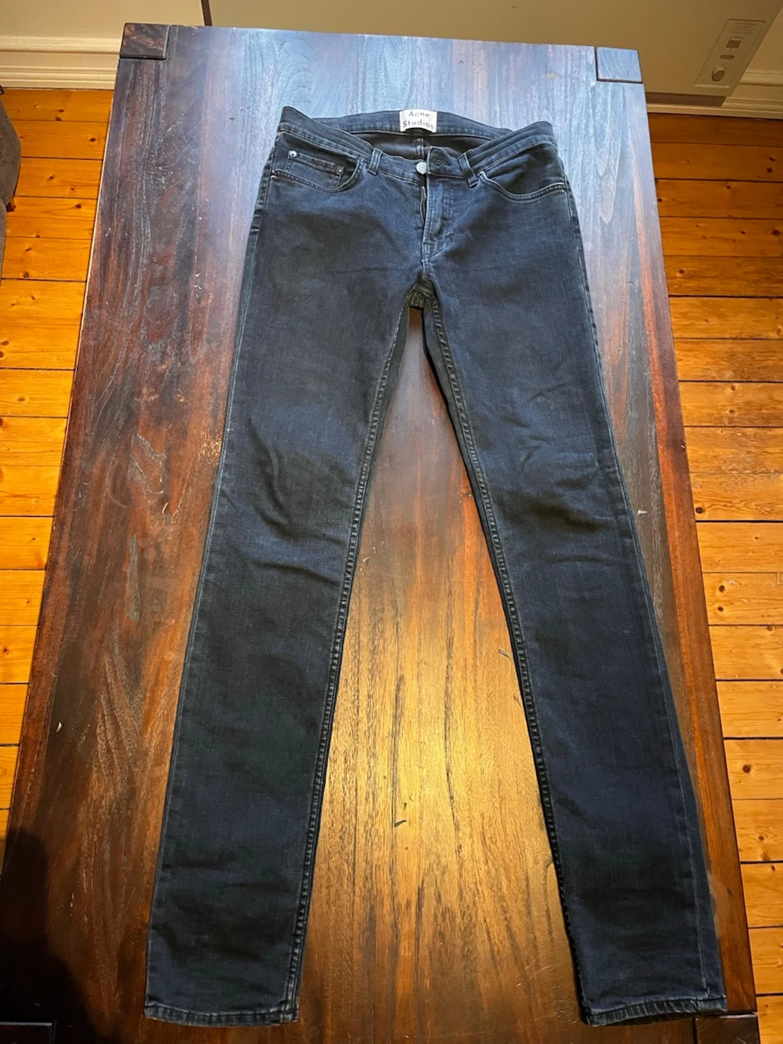 Svarta skinny jeans från Acne Studios - 1