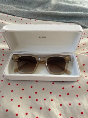 Chimi 04 ecru - Använda ett fåtal gånger