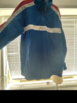 Fila jacka retro - Jättefin och häftig Fila retro jacka ! 