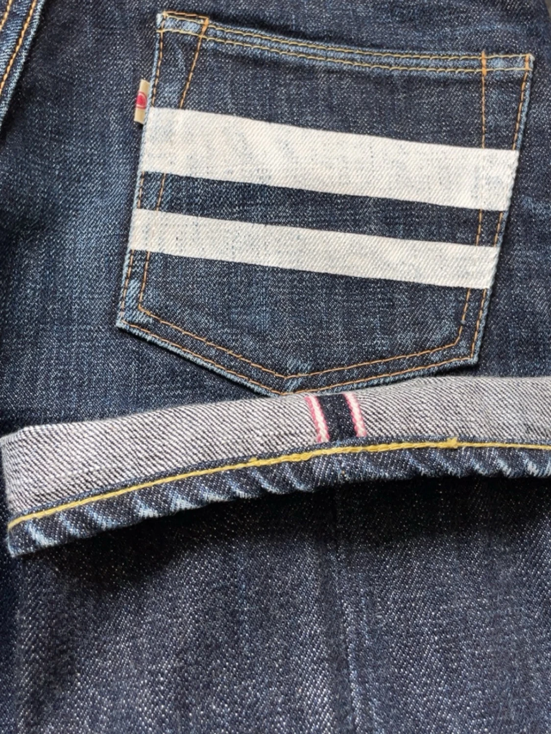 Blå selvedge jeans från Momotaro - 1