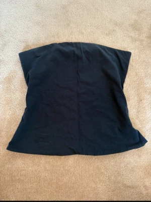 Marinblå Tubtopp  - Knappt använd