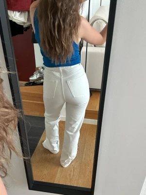 Weekday Jeans - Super fina jeans från Weekday!