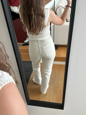 Weekday Jeans - Super fina jeans från Weekday! 