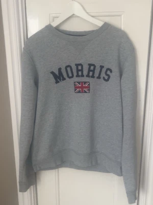 Grå sweatshirt från Morris - Grå tröja från Morris skriv för mer frågor 