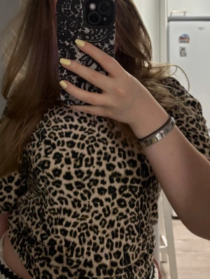 Leopardmönstrad topp  - 3/4 sleeves