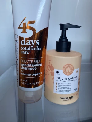Shampoo och inpackning för kopparfärgat hår - Ungefär hälften kvar i båda produkterna