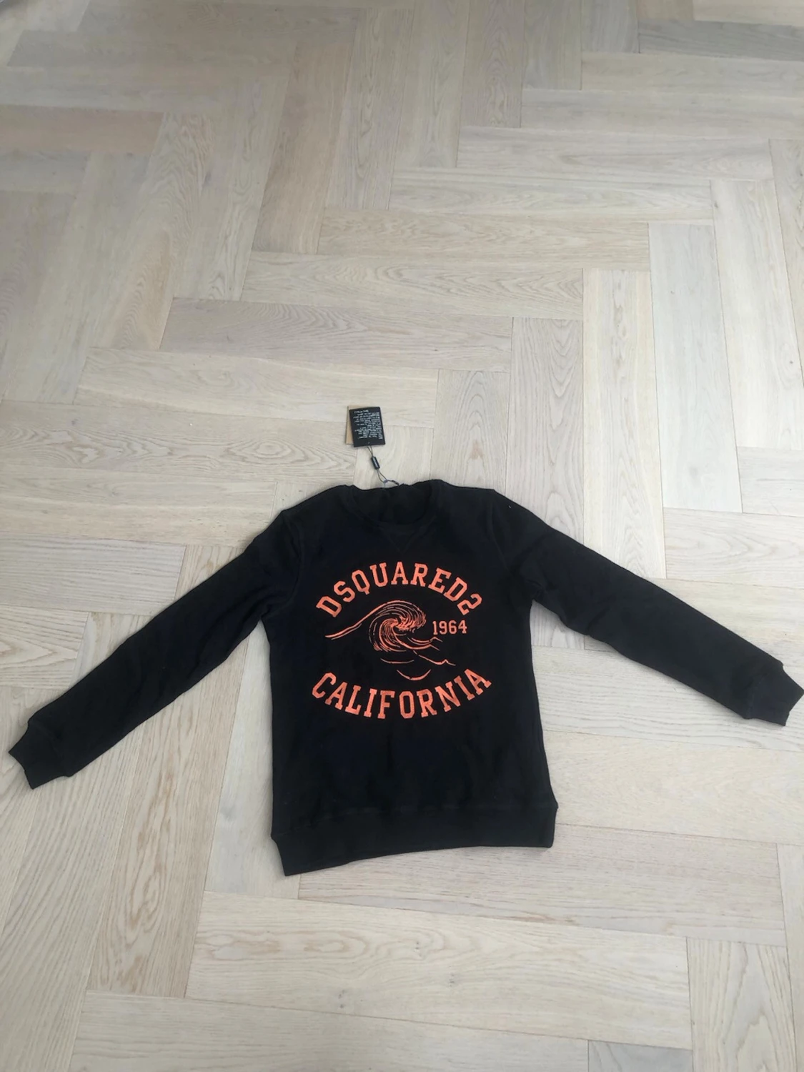 Svart sweatshirt från Dsquared2 M