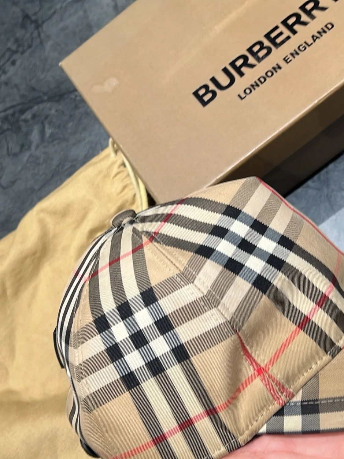 Burberry beige rutig keps - 4