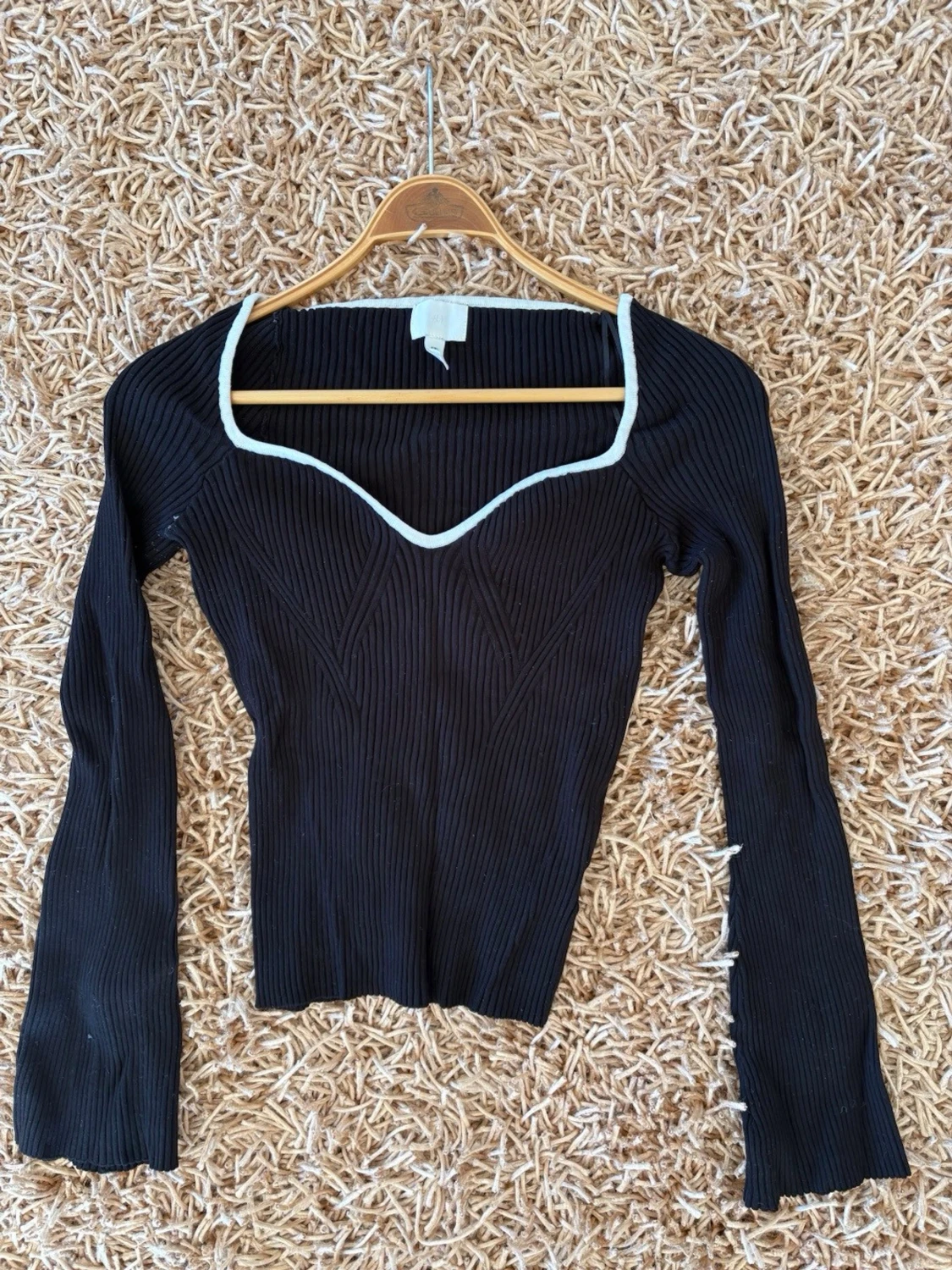 Stickad tröja svart L/M  - 4