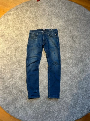 Replay Jeans - Anbass Replay Jeans | Storlek: W32 L32 | Hör av dig vid funderingar👍