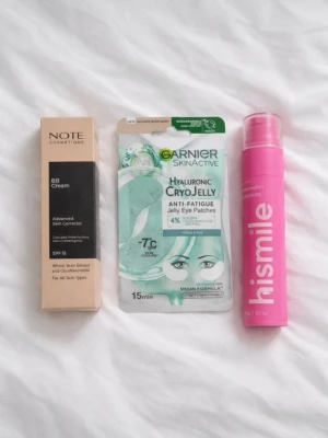 Nytt Skönhetspaket – 3 helt nya produkter - Säljer tre populära nya & oanvända produkter inom makeup, hudvård och munvård. Perfekt som fynd till dig själv eller present! Nypris 327kr! FÖRST TILL KVARN! SISTA CHANSEN! Produkter som ingår ➙