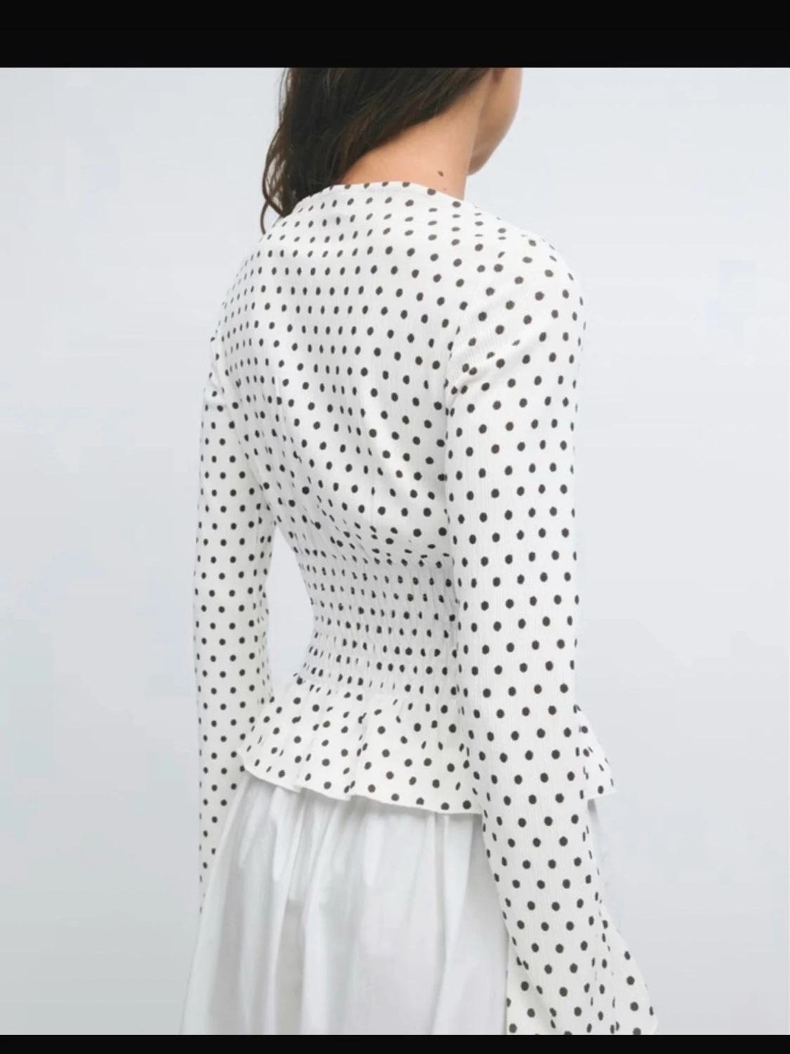 Vit prickig blus  - 1