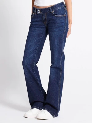 Bootcut jeans - Jättefina mörkblåa bootcut jeans från lager 157, strl S i full length!