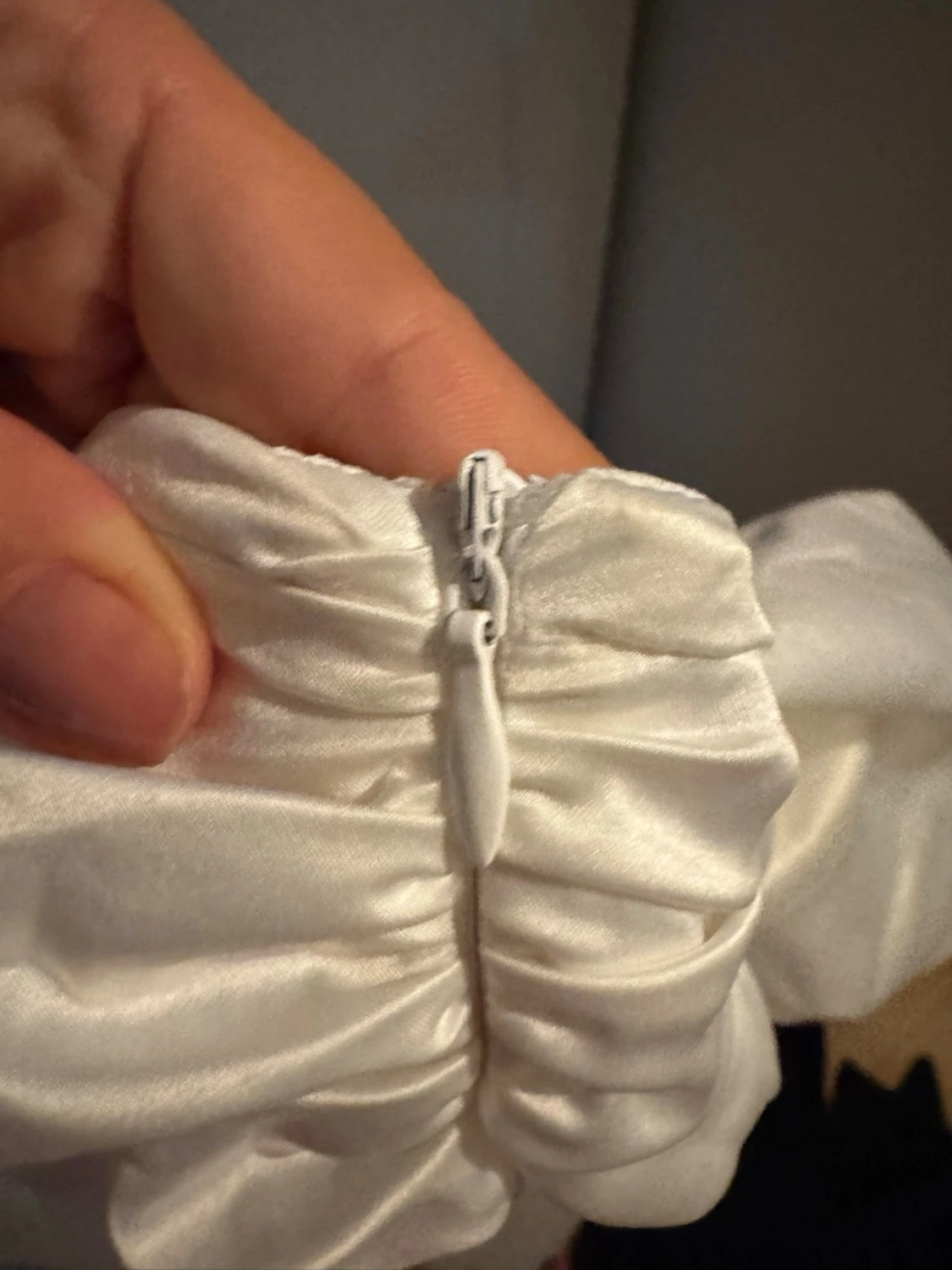 Vit axelbandslös långklänning - 5