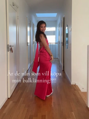 Balklänning - Rosa balklänning 