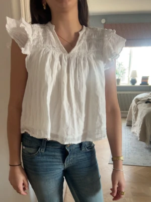 storlek=146/152 - den är i 146/152!!!