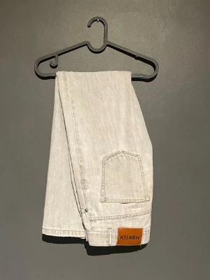 Monten Jeans - Märke: Montén | Strolek: 30/32 | Skick: 8/10