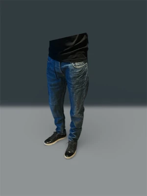 Vintage Scotch & Soda jeans - Säljer ett par vintage jeans från Scotch & Soda med raka ben och fem fickor. Jeansen har slitna detaljer och en läderpatch bak i midjan. Tillverkade i slitstark denim med snygg tvätt och kontrastsömmar. Perfekta för en avslappnad och trendig look. Jeansen är i strl W30 L32. Skriv vid fler frågor.