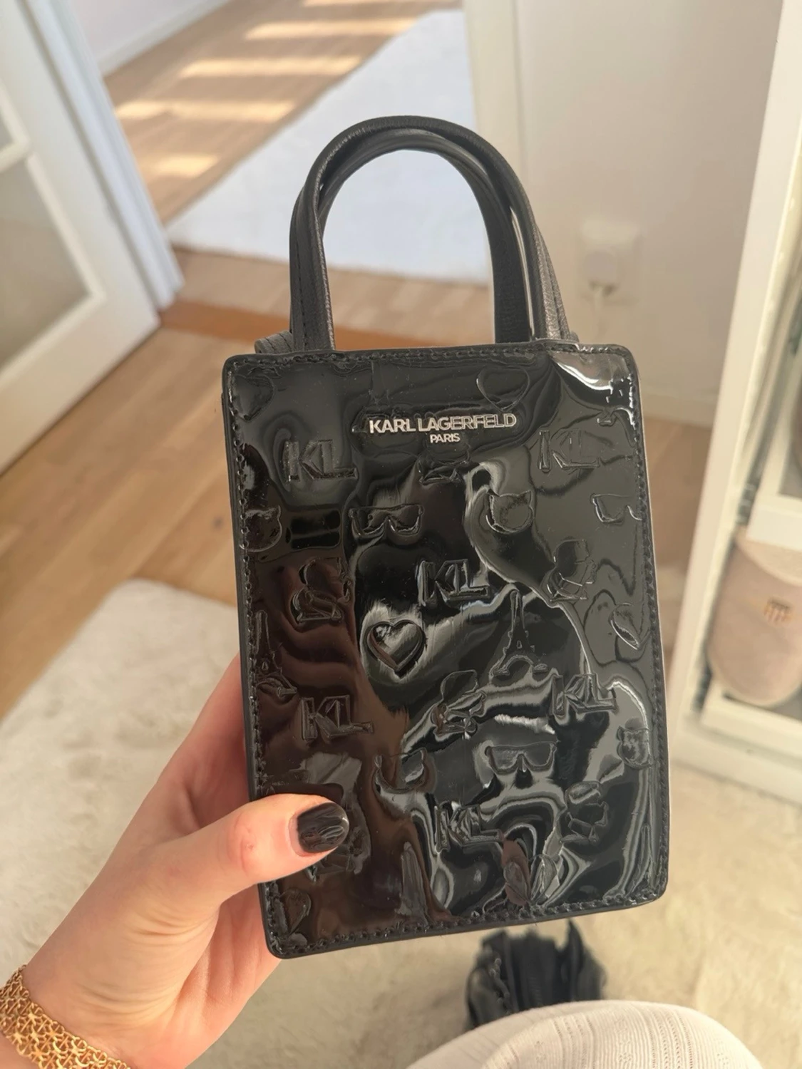 Svart miniväska Karl Lagerfeld