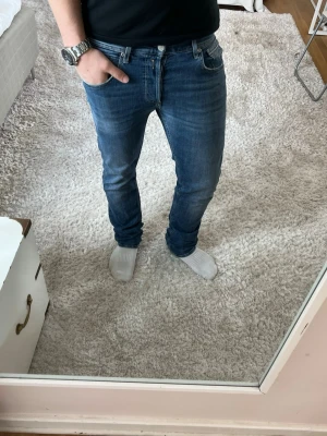 Replay Grover jeans  - Replay Jeans | skick 9/10 | Storlek 31/34 | Pris - 499kr | Modellen är ca 181cm lång | Hör av dig vid minsta fråga eller fundering!!