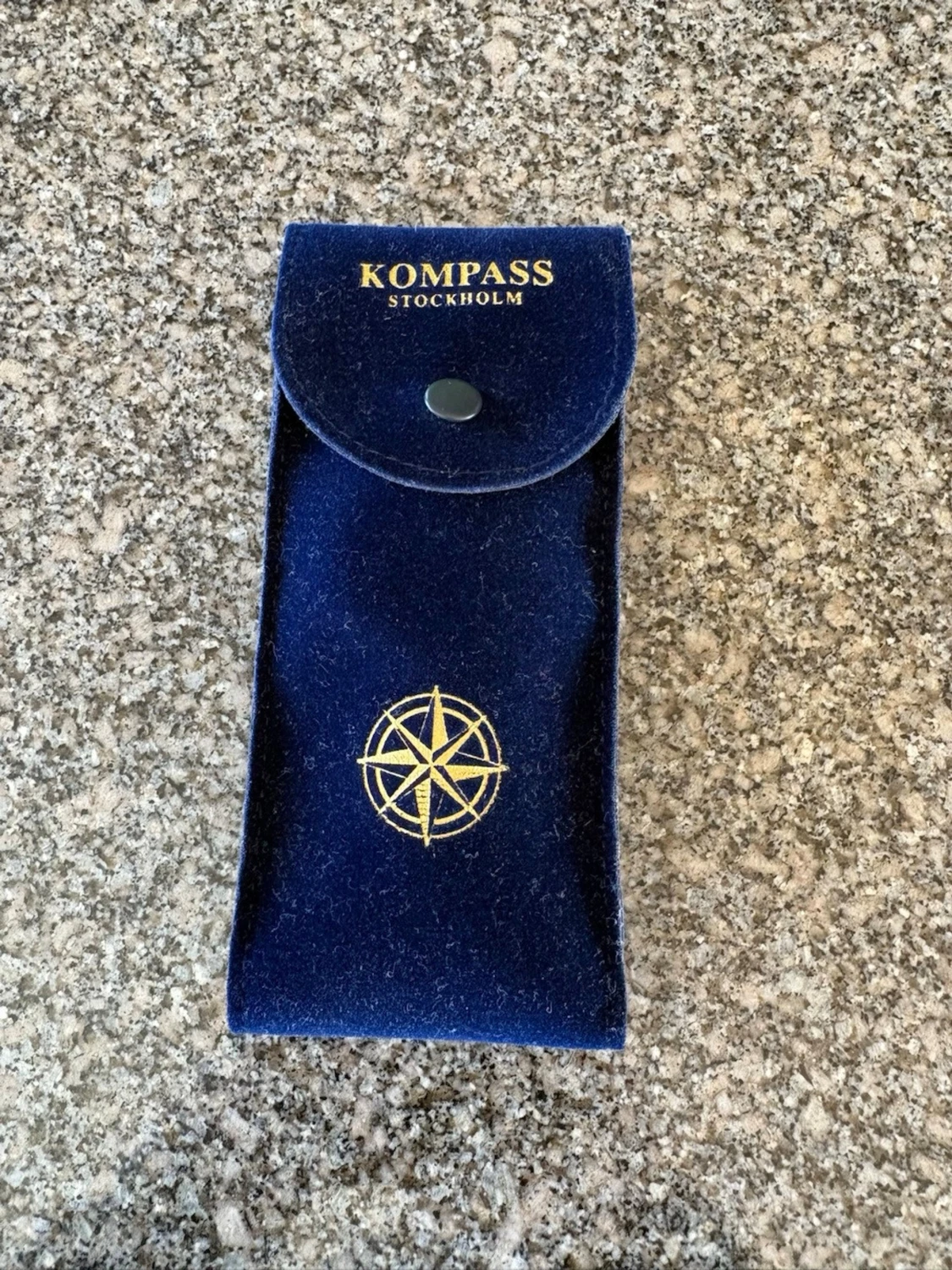 KOMPASS silverfärgad klocka - 1