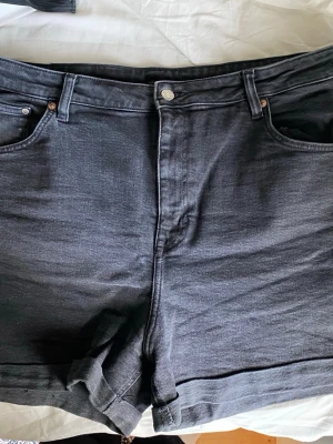 Shorts  - Använda 1-2 gånger 