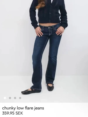 Chunky low flare jeans  - Jätte snygga jeans för mindre än hälften av priset🥰
