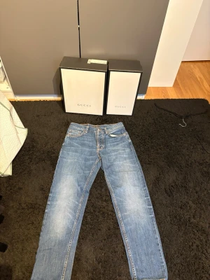 Nudie jeans - modell| steddy eddie| storlek 28-32| skick 9,5/10 som nya| Pm för mer info