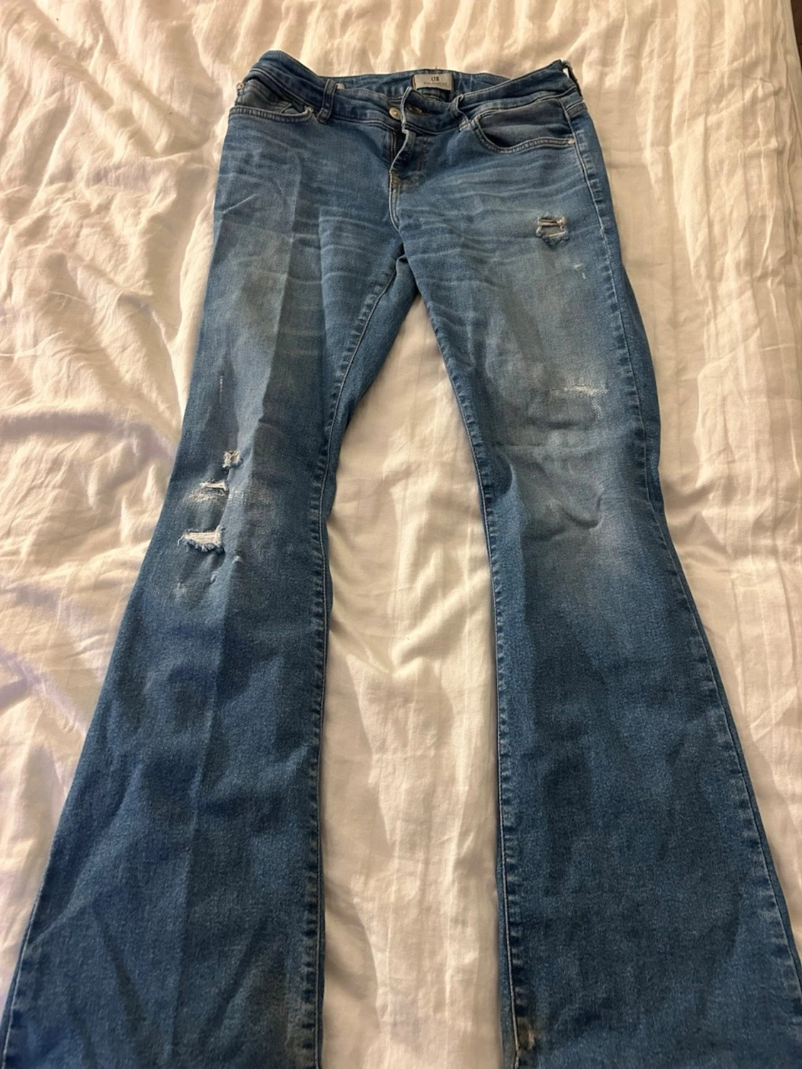 Blå bootcut jeans från LTB