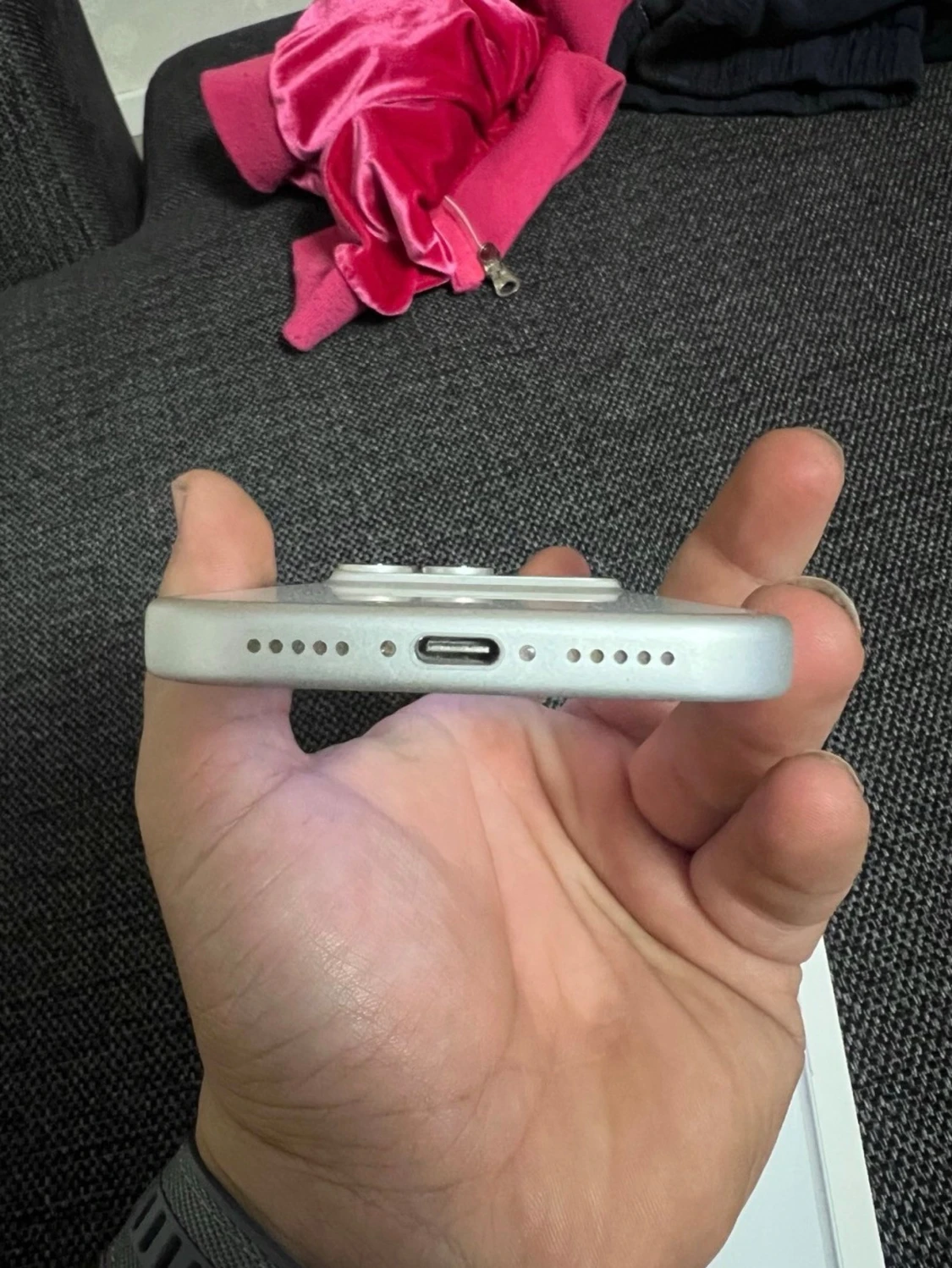  Silver iphone 17 pro - 3